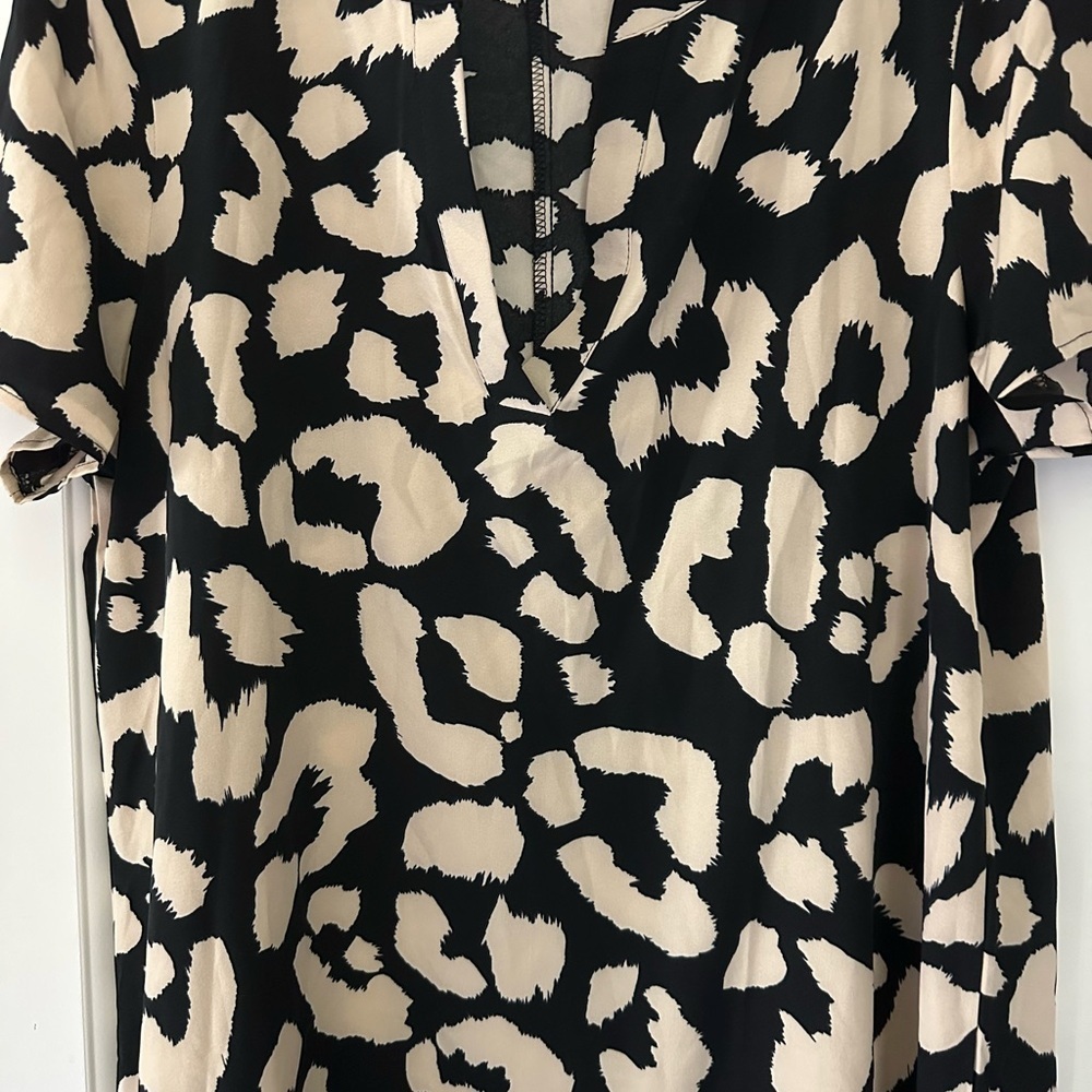Leopard Like Women’s Dress - Picture 2 of 3